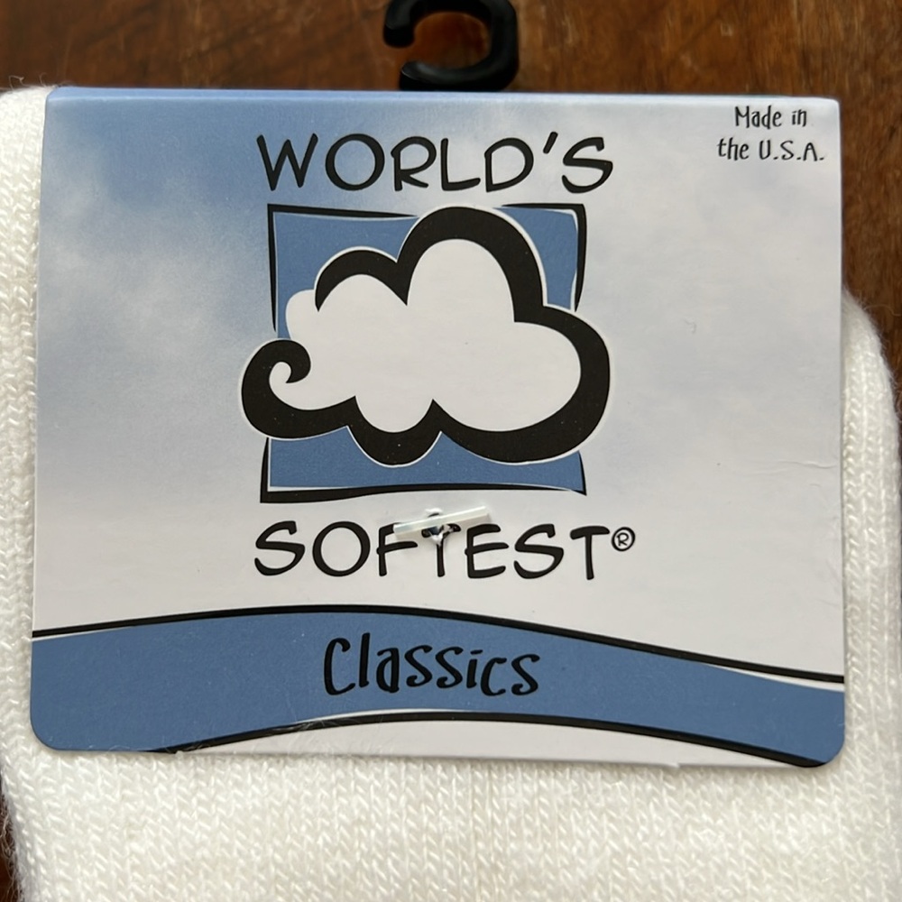 World’s Softest White Crew Socks - Size Medium (Women 5.5-9.5 or Men 5-8) - Picture 2 of 4